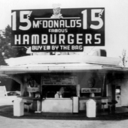 Íme az első McDonald's a világon! Nagyon durva!