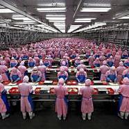 Halálra dolgoztattak egy tinit az iPhone gyárban!
